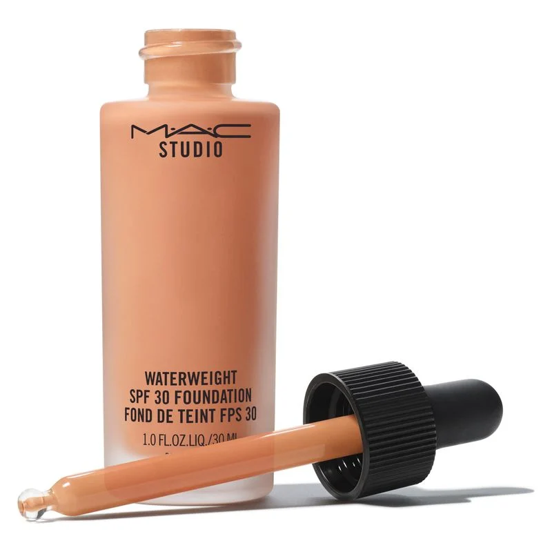 Mac Studio Waterweight Spf 30 - Fondotinta Nc50 (30 Ml)