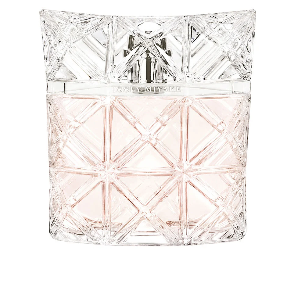 LUMIÈRE D’ISSEY