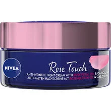 Nivea Crema da notte antirughe Rose Touch - 50 ml