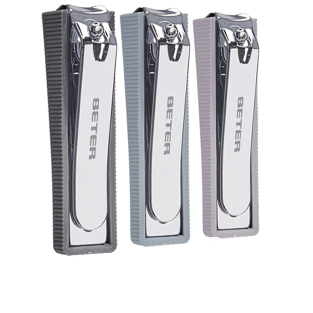MANICURE CLIPPER with nail catcher