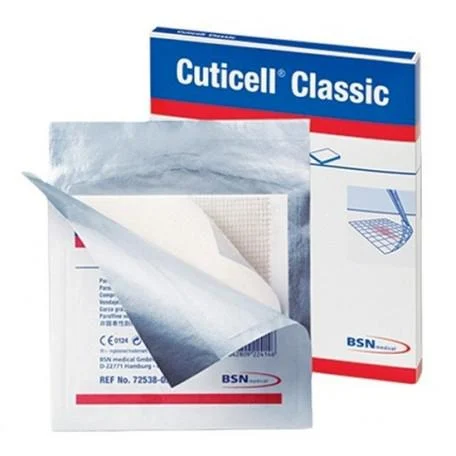 Cuticell Garza Paraffinata 5x5 Cm 5 Unità Bsn Medical
