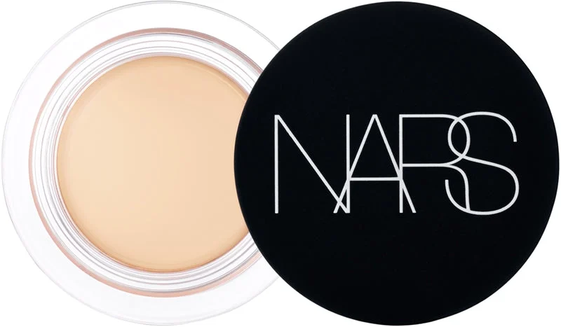 NARS SOFT MATTE Complete correttore opacizzante per una copertura completa colore NOUGATINE 6 g