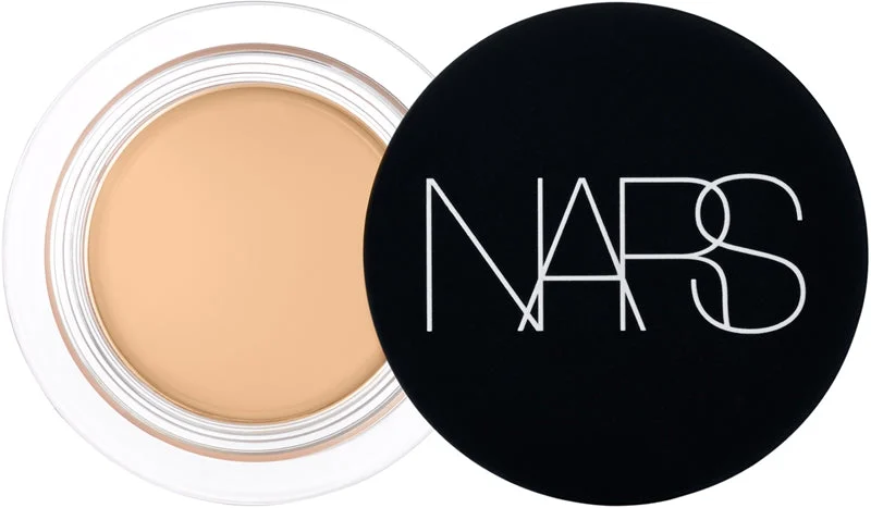 NARS SOFT MATTE Complete correttore opacizzante per una copertura completa colore MACADEMIA 6 g